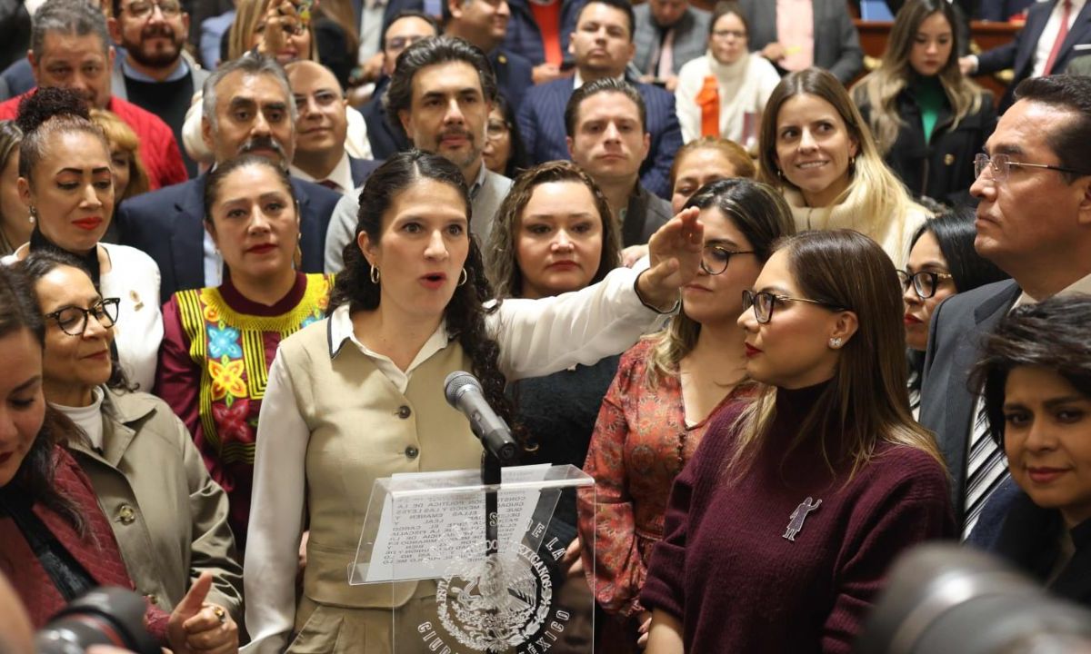 Bertha Alcalde es la nueva Fiscal de la Ciudad de México.