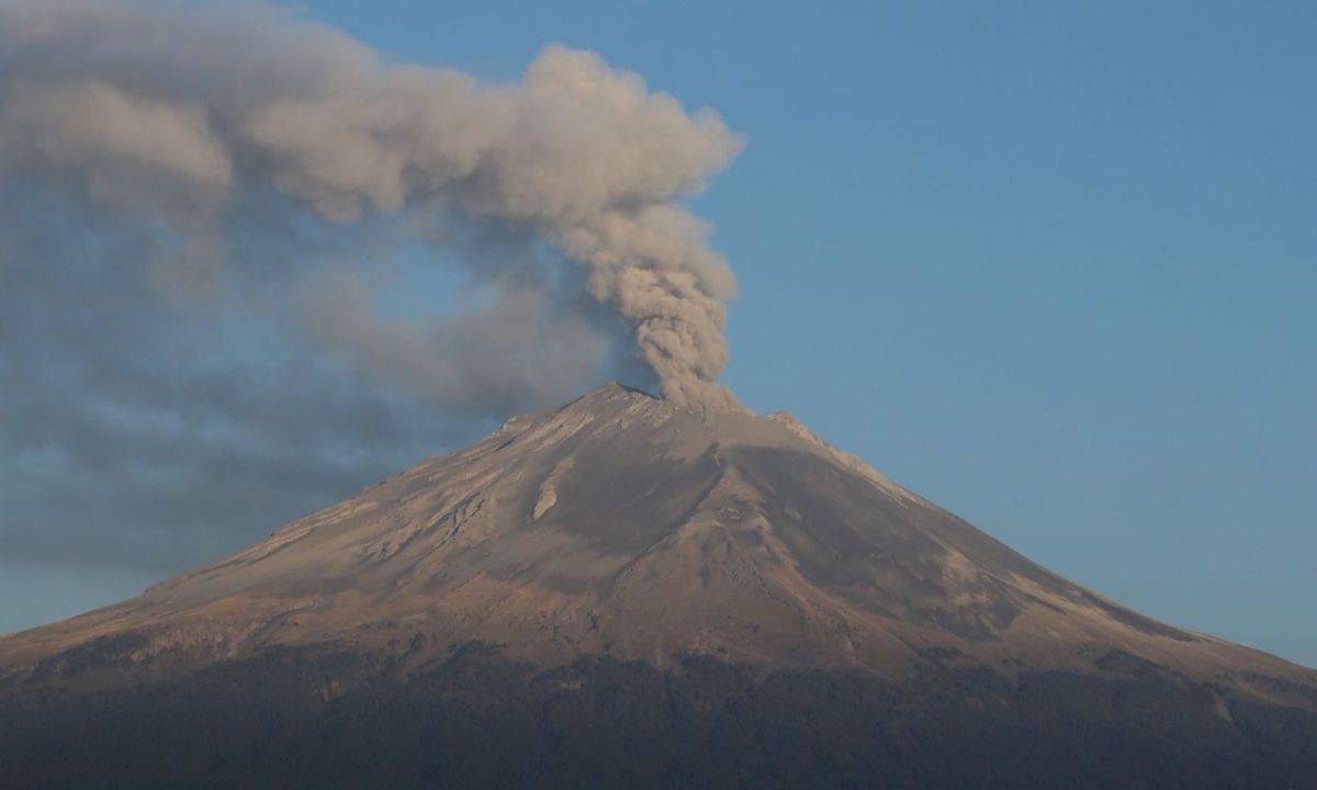 Alertan en 5 alcaldías de la CDMX y 4 entidades por posible caída de ceniza