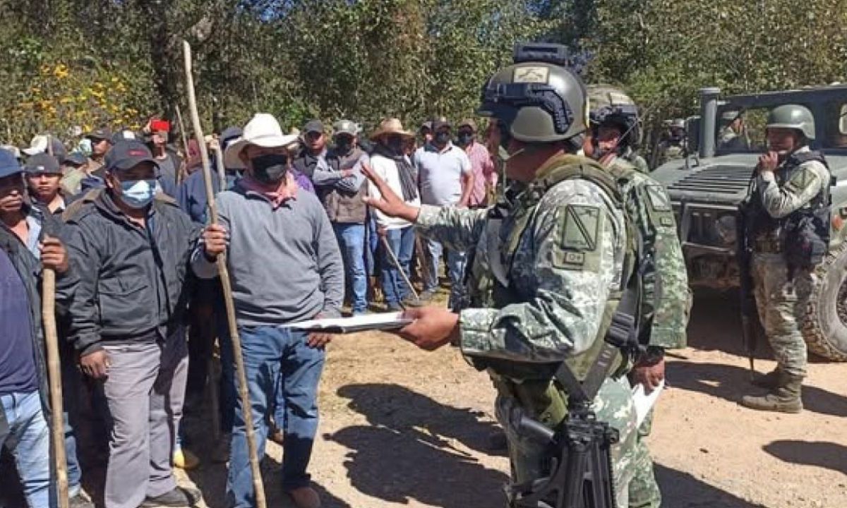 Se mantendrán las mesas de trabajo para analizar asuntos de obras de carácter social y seguridad, fue uno de los acuerdos.