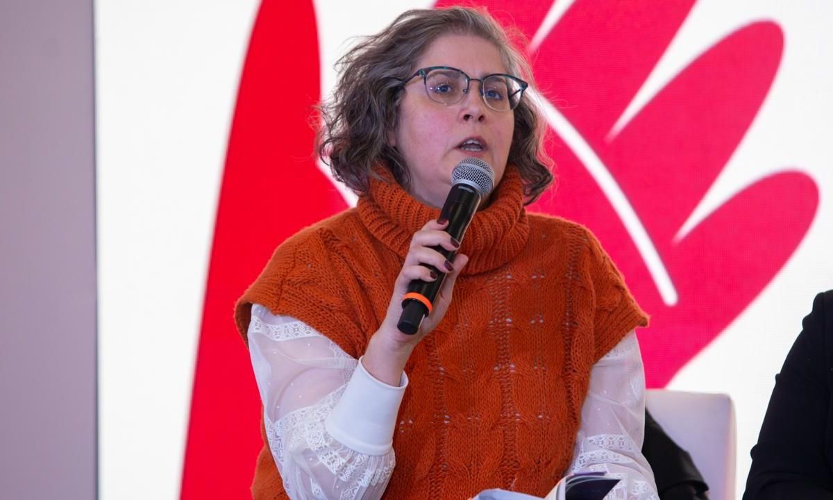 Poemario de Noemi Sastre llegará a la FIL Guadalajara