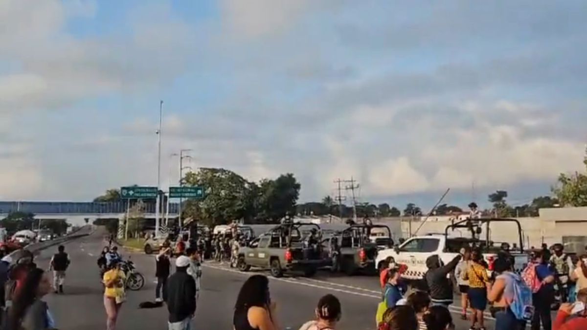 Violento motín en el penal de Villahermosa, Tabasco, desata una fuerte movilización.