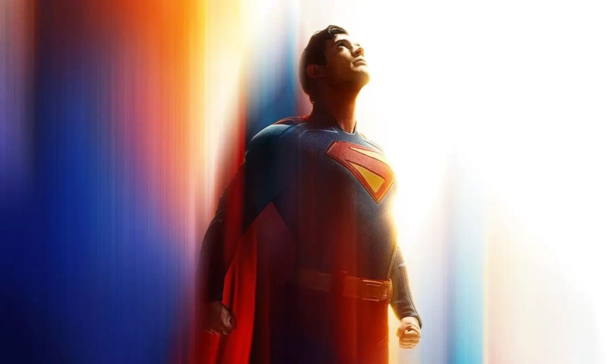 La espera por ver avances de forma oficial de la nueva cinta de Superman, ideada por James Gunn terminó con el estreno del poster