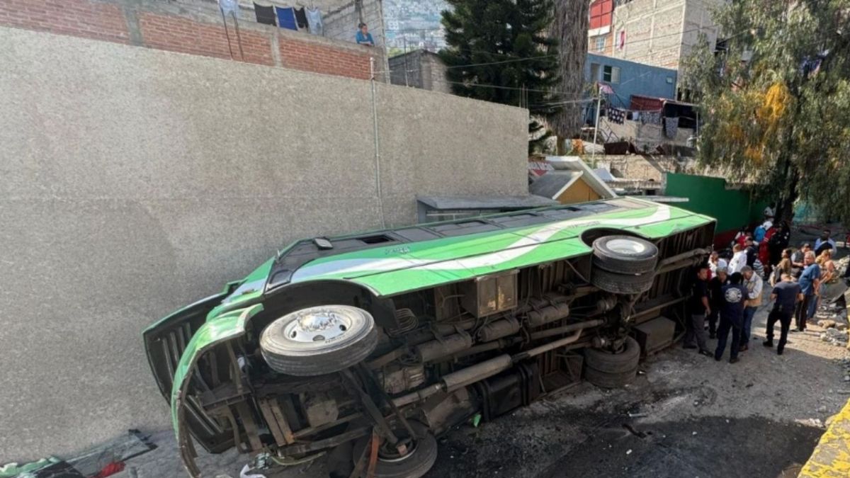 Se reporta accidente vial en Tlalnepantla