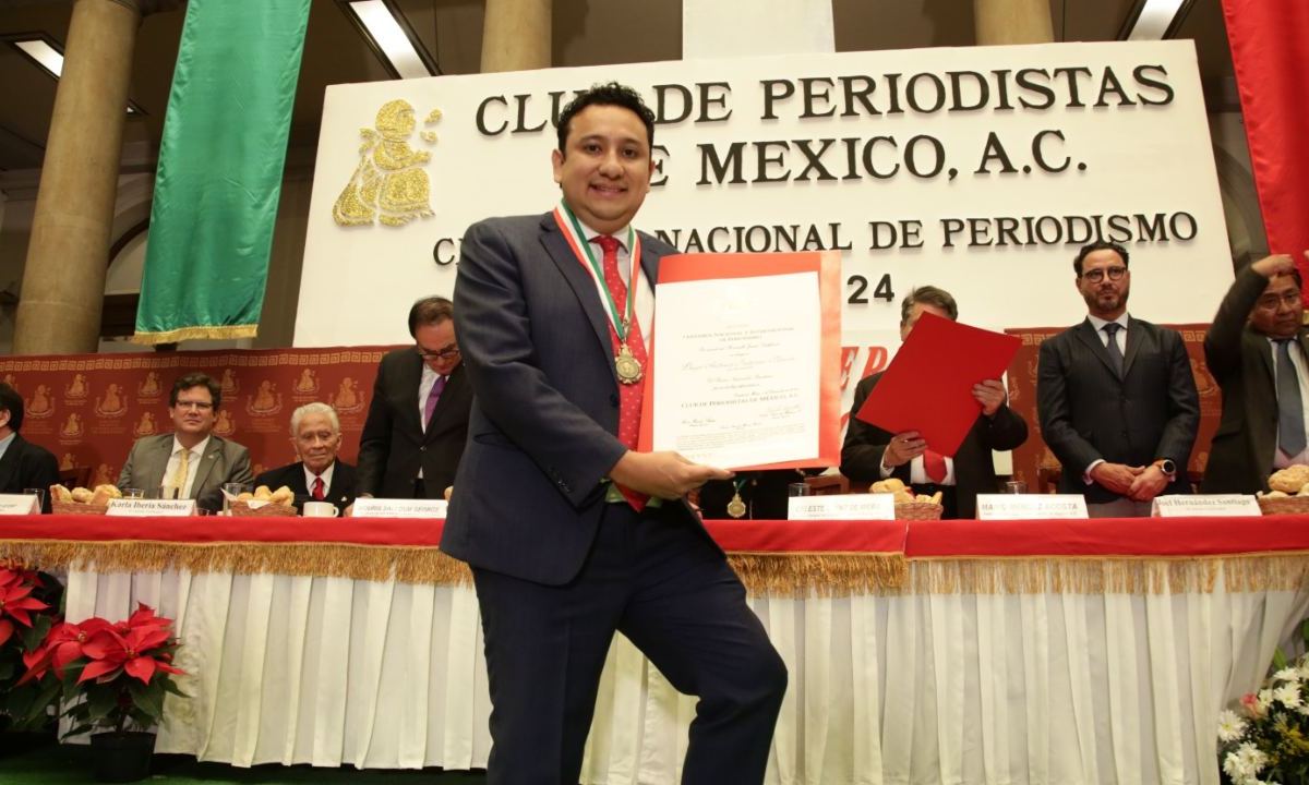 El Canal del Congreso CDMX recibió el premio por el documental ¿Qué hay detrás del voto?