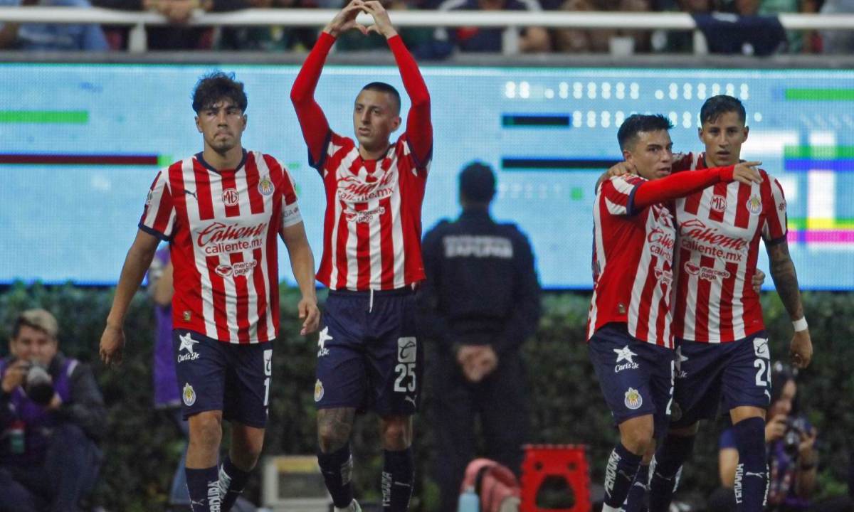 Las Chivas ya contrataron a su primer refuerzo para el próximo torneo.