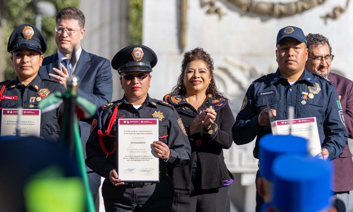 desfile de policías