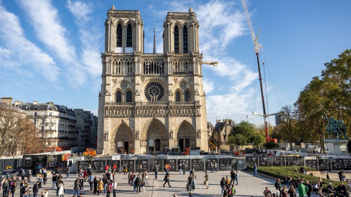 La catedral de Notre Dame de París reabrirá sus puertas al público este fin de semana al término de una exhaustiva restauración de cinco años