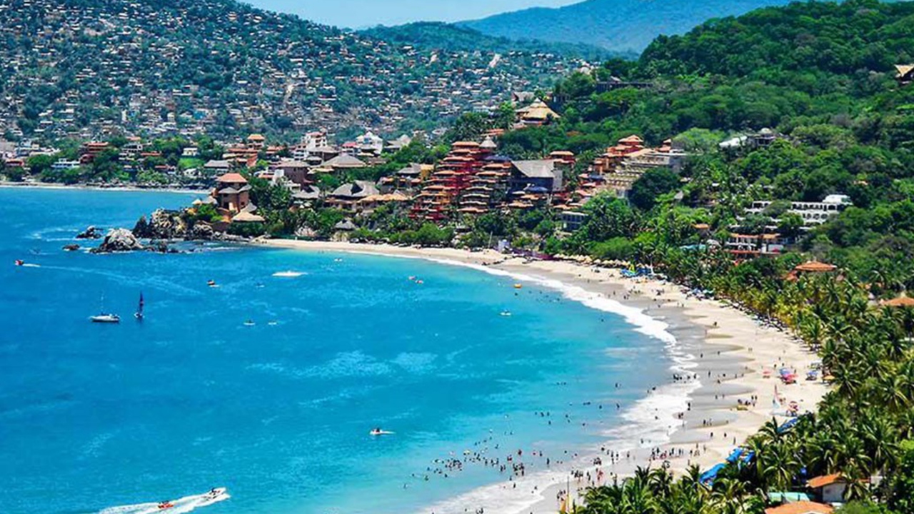 Foto: Especial/ Playa La Ropa, Guerrero