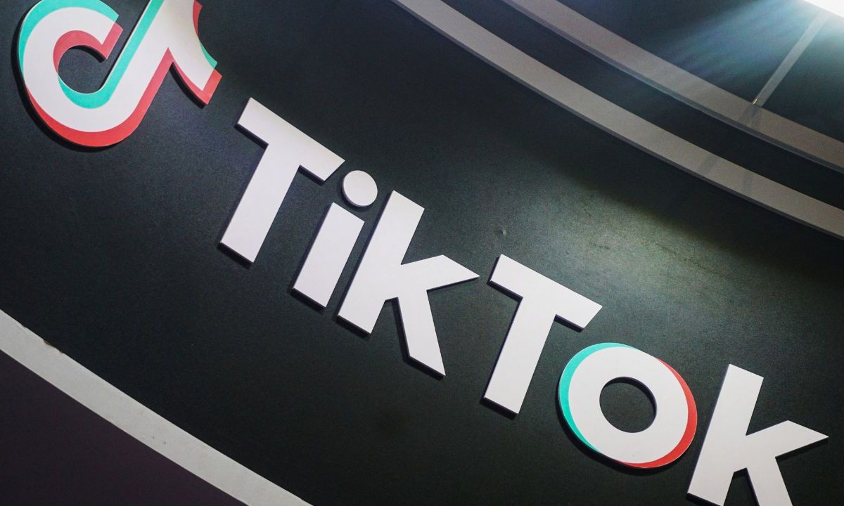 TikTok, que niega insistentemente haber transmitido información a Pekín, sostiene que la ley viola sus derechos de libertad de expresión