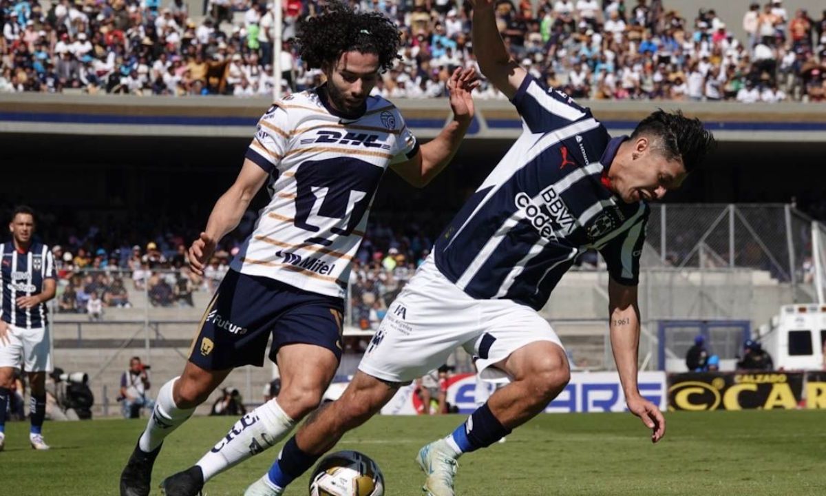 Rayados golea a Pumas