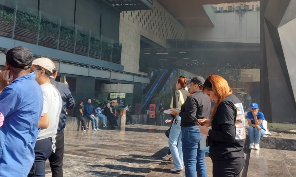 Incendio en Plaza Miyana