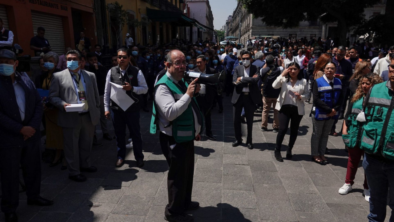 La ciudadana participa en el Simulacro Nacional 