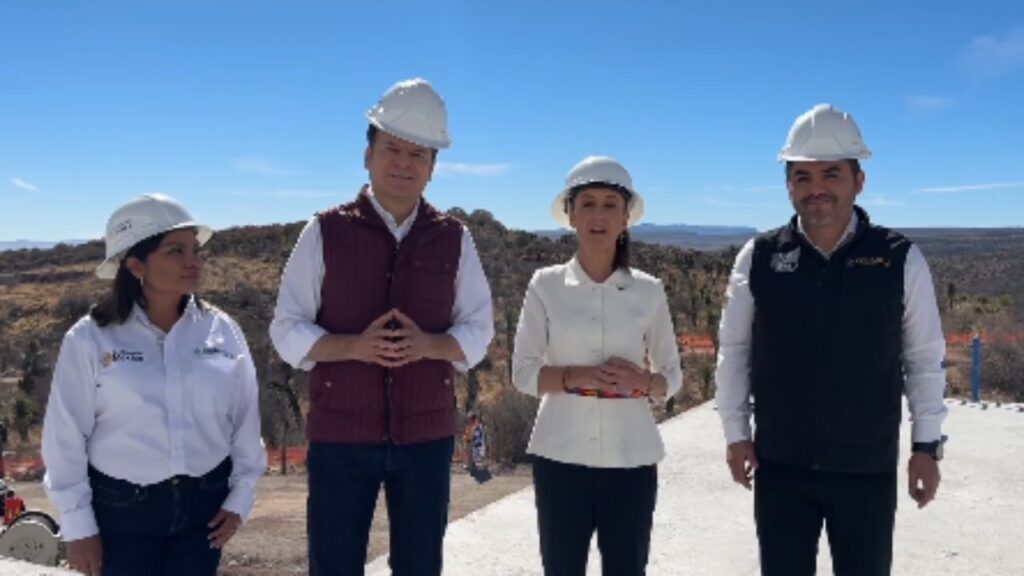  La presidenta Claudia Sheinbaum visitó la obra de la planta potabilizadora Guadalupe Victoria en Durango.
