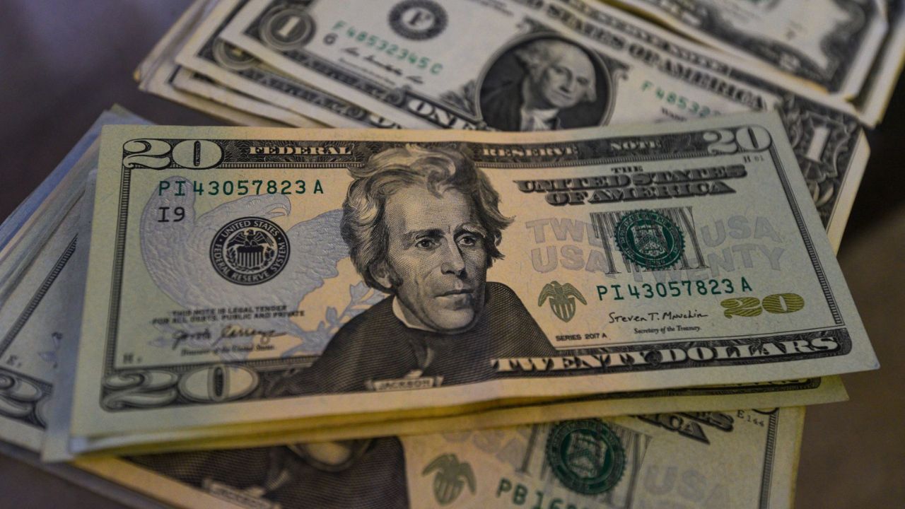 Trump amenazó a países que no usen el dólar de Estados Unidos