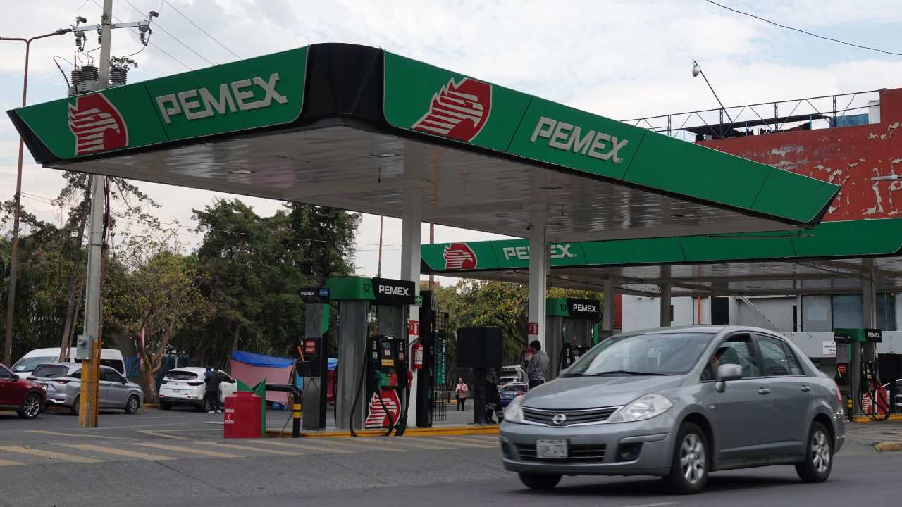 Aspecto de una gasolinera del Pemex