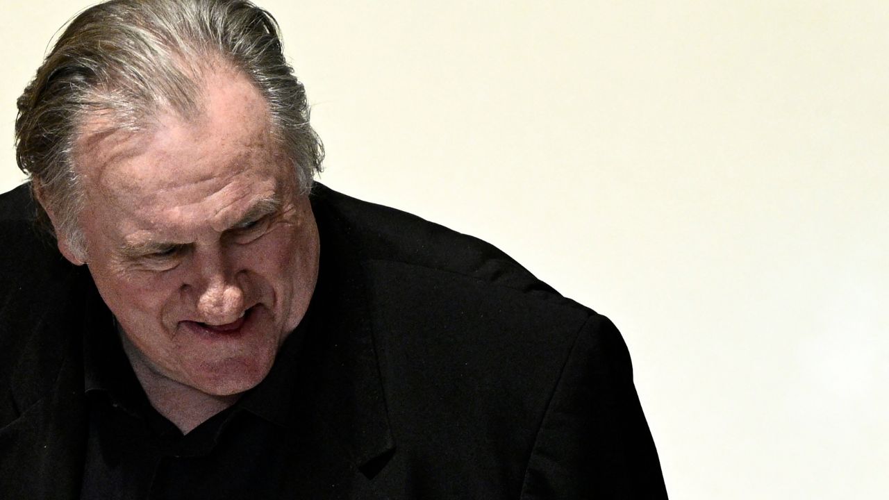 Depardieu, de 76 años y director de más de 200 películas y series de televisión, ha sido acusado de conducta inapropiada 