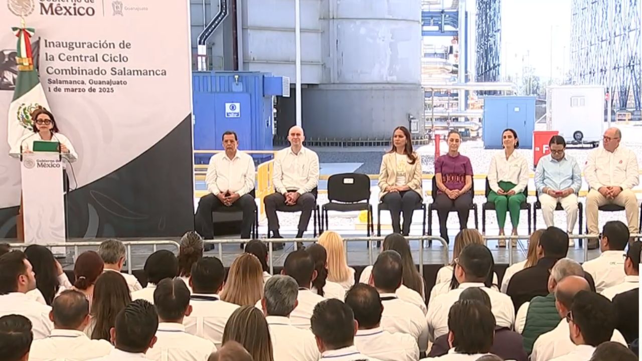 Inauguran Central de Ciclo Combinado, en Salamanca