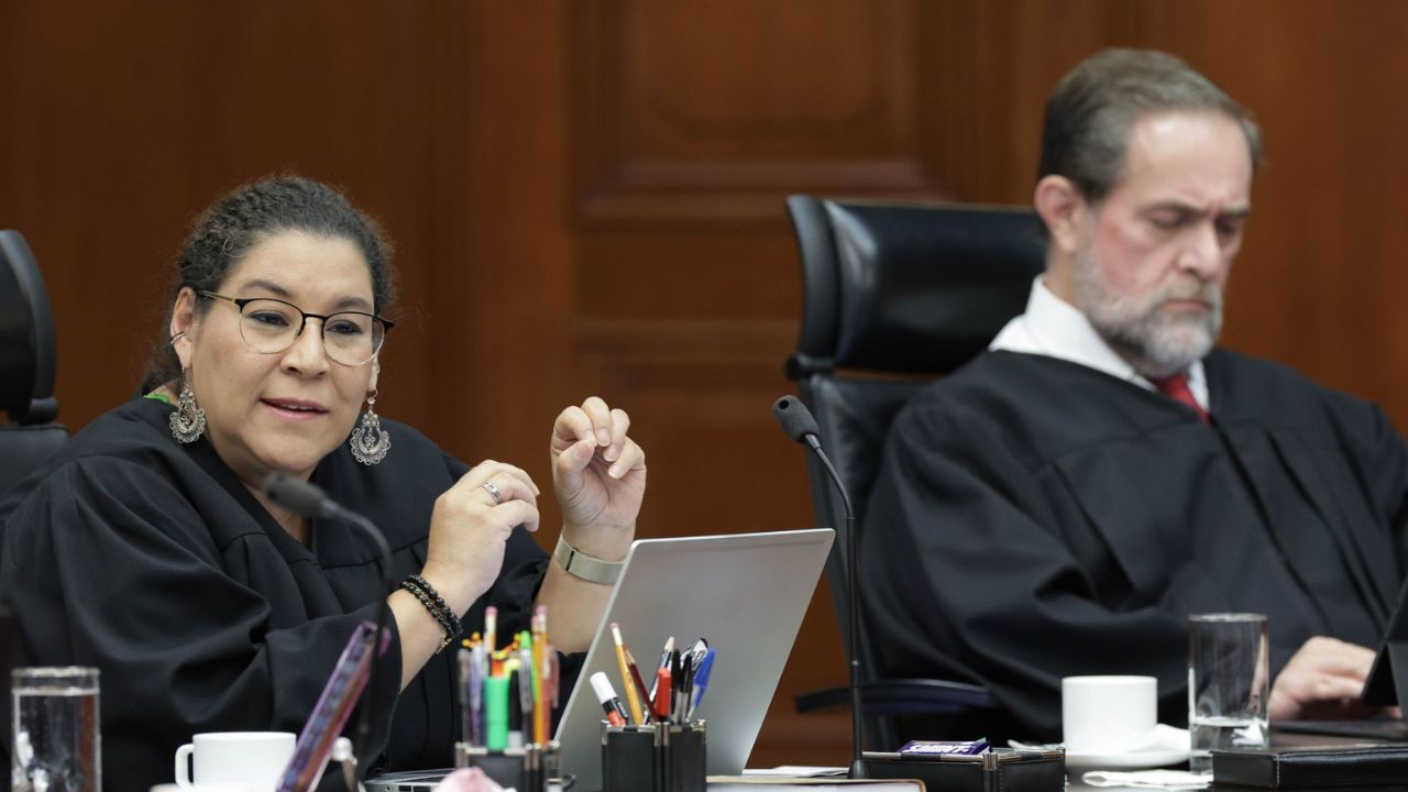 La ministra Lenia Batres abandonó la sesión de la SCJN y dejó sin quórum al Alto Tribunal.