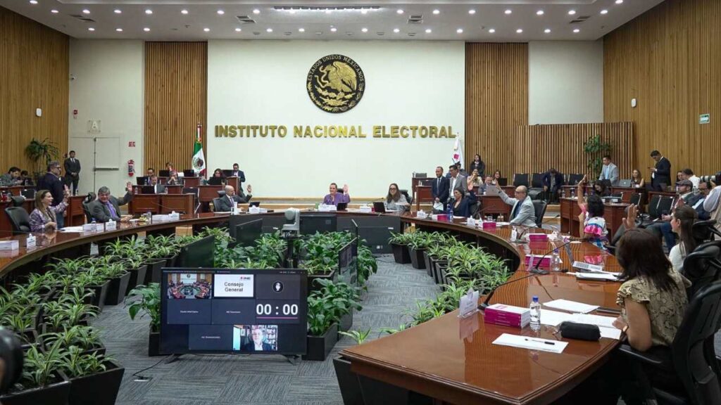El INE se prepara para la elección judicial del 1 de junio.