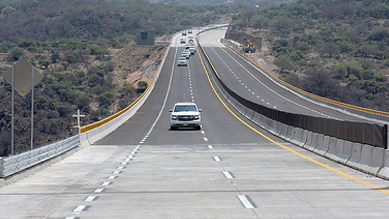 aspecto de una carretera en México
