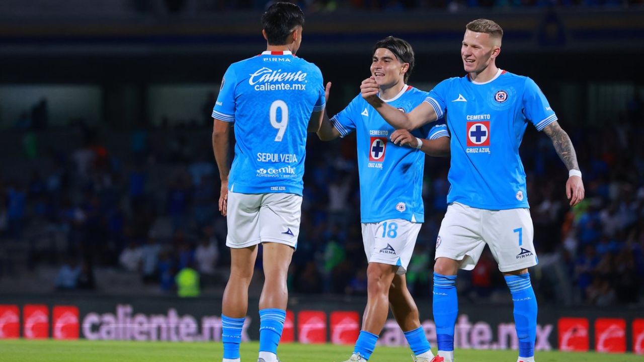 La Máquina del Cruz Azul doblegó al Atlético de San Luis con un marcador de 3 - 0, en el que Ángel Sepúlveda fue el protagonista del partido.