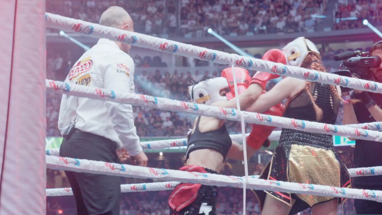 En un evento de boxeo, Gala Montes y Alana se enfrentarán en el ring de box, junto a Franco Escamilla contra el Escorpión Dorado.