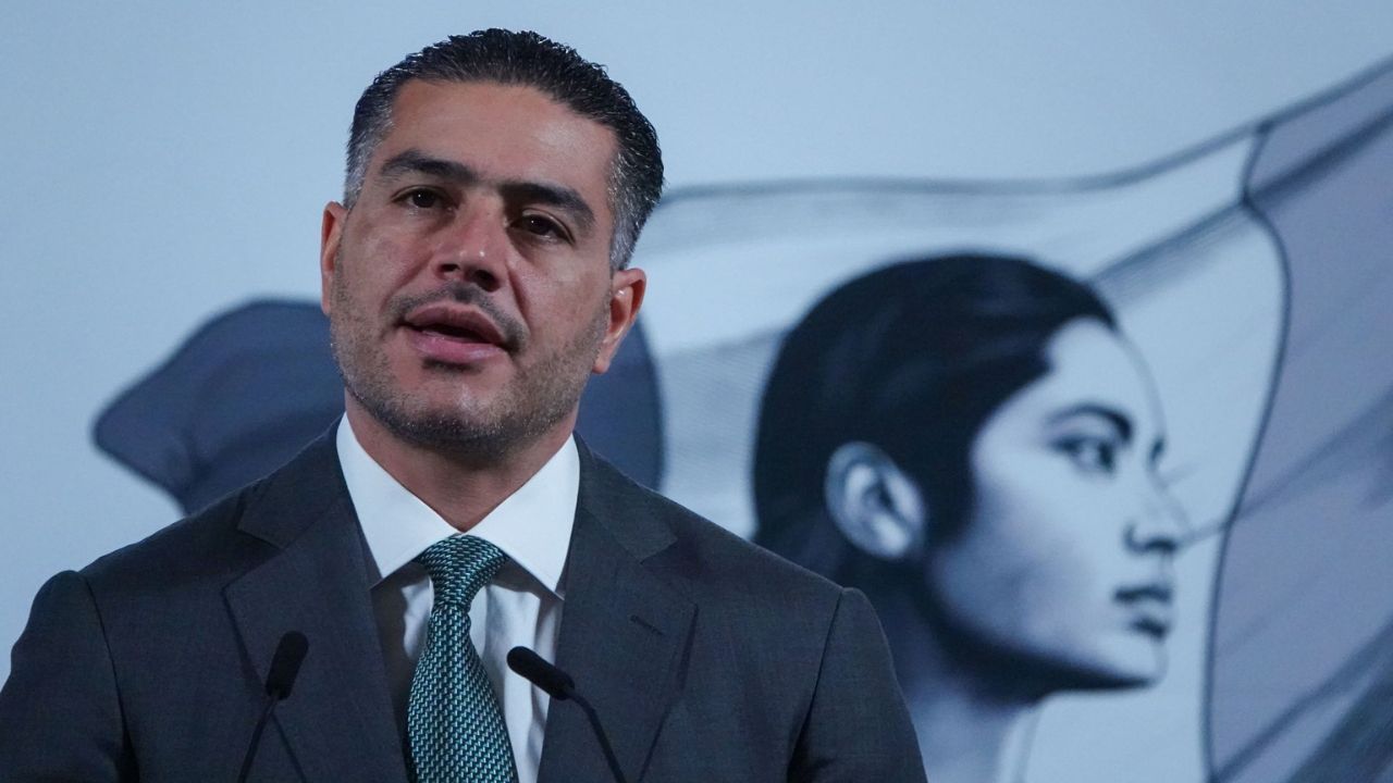 Omar García Harfuch se ha reunido con los titulares de la CIA y el FBI para tratar el combate a los cárteles del narcotráfico.