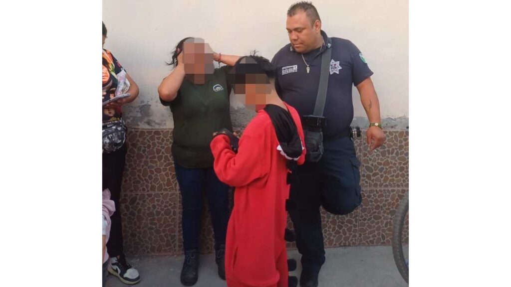 Policías de Ecatepec localizaron a un menor, quien con engaños salió de su domicilio, mientras sujetos intentaban extorsionar a su madre.
