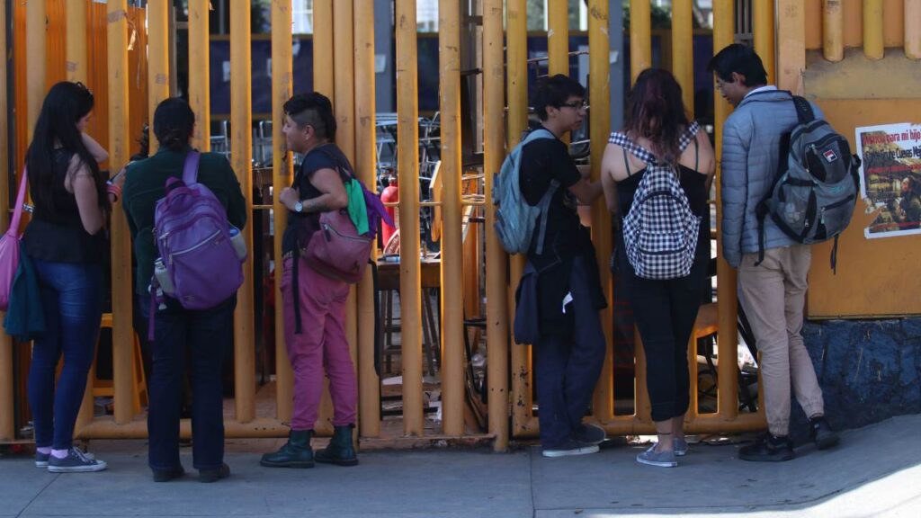Existen diversos motivos por los cuales podrías dejar de ser beneficiario de la beca.