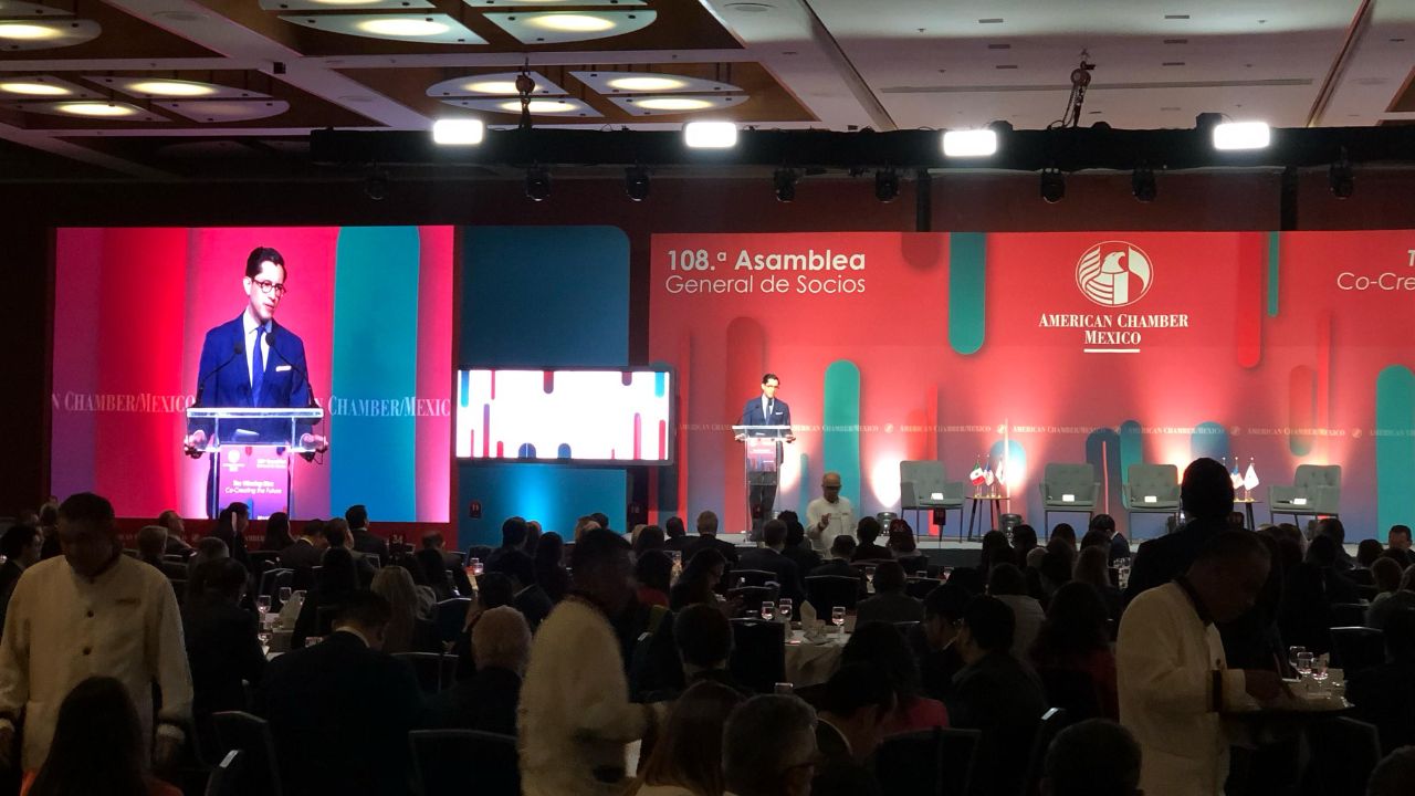 reunión de la American Chamber 