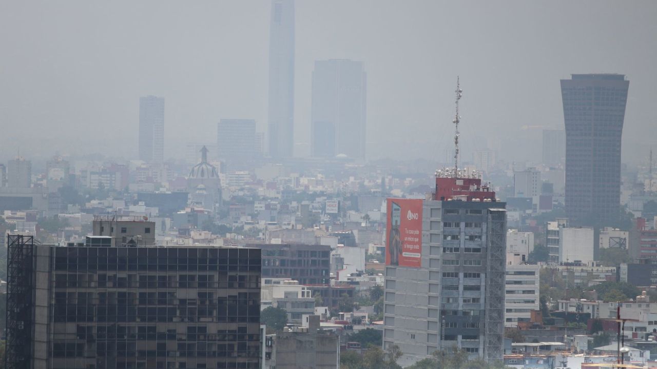 Por mala calidad del aire, este miércoles se mantiene la fase 1 de contingencia ambiental en la zona metropolitana del Valle de México.