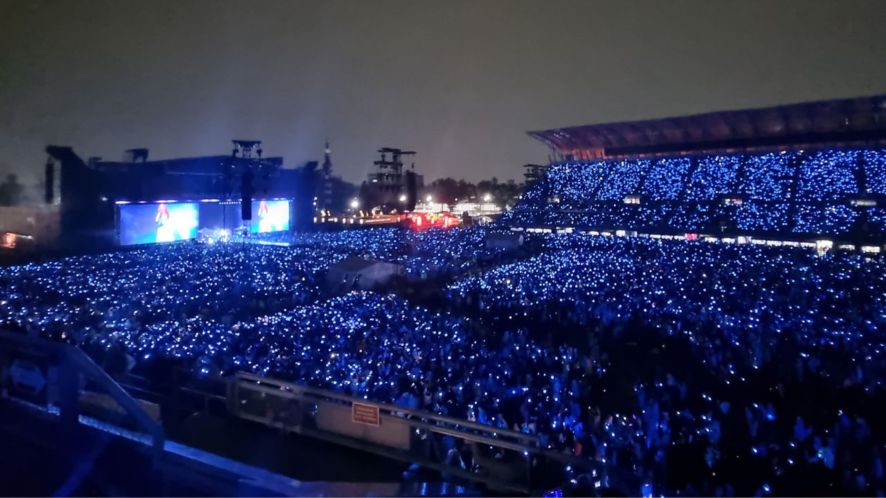 El cuarto concierto de Las mujeres ya no lloran world tour representa la mitad del camino de Shakira hacia el récord de asistencia en el GNP.