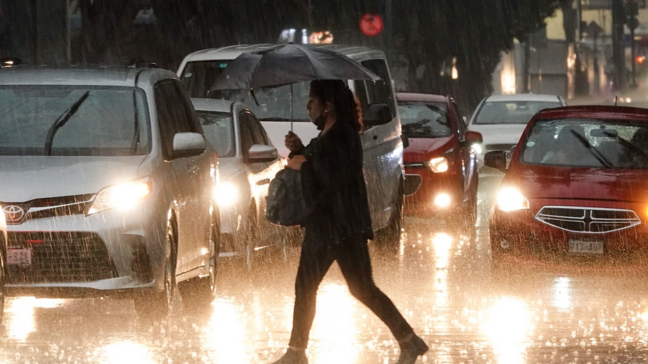 Tras pronóstico en las 16 alcaldías de la CDMX se activó la alerta amarilla 
