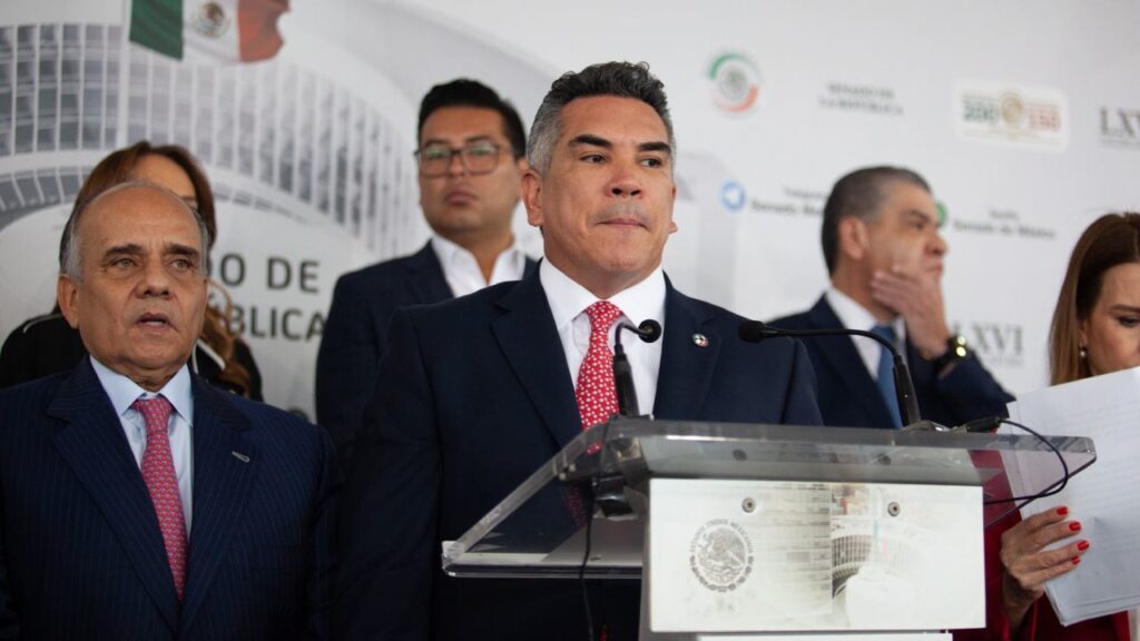 Alejandro Moreno acusó que es “un perseguido político”.