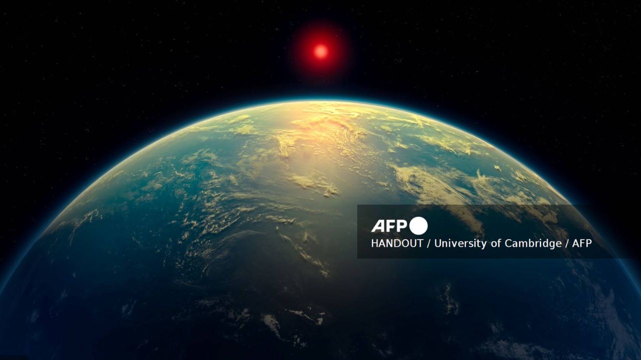 Investigadores difundieron que recientes hallazgos del telescopio James Webb podrían indicar posible indicio de vida en el exoplaneta K2 18b.