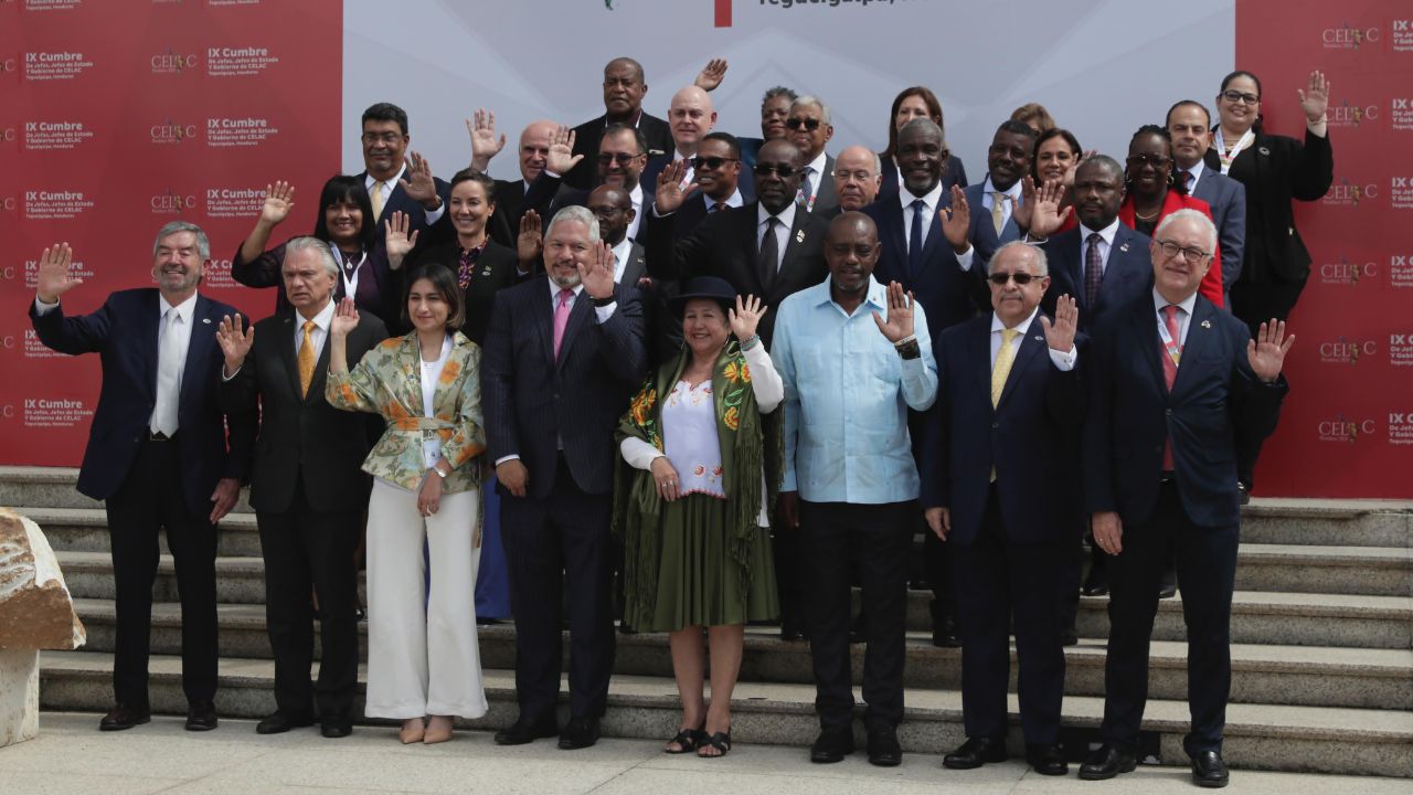 Al participar en la IX Cumbre de la CELAC, el canciller De la Fuente aseguró que son tiempos para tomar decisiones y actuar.