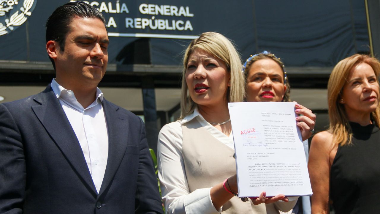 demanda contra andrea chávez