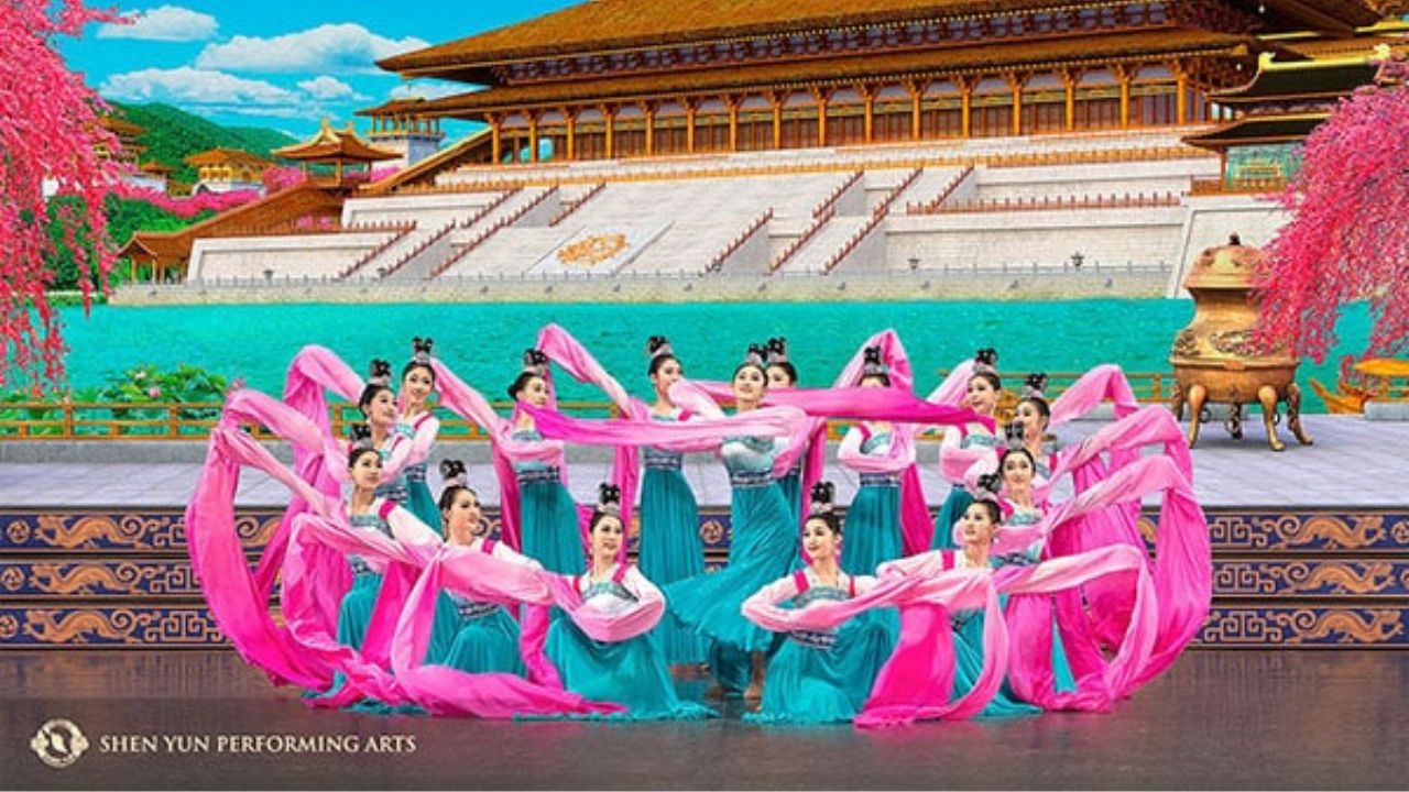 La Embajada de China en México advirtió a los mexicanos que no acudan a ver Shen Yun por ser parte de una secta contra su cultura.