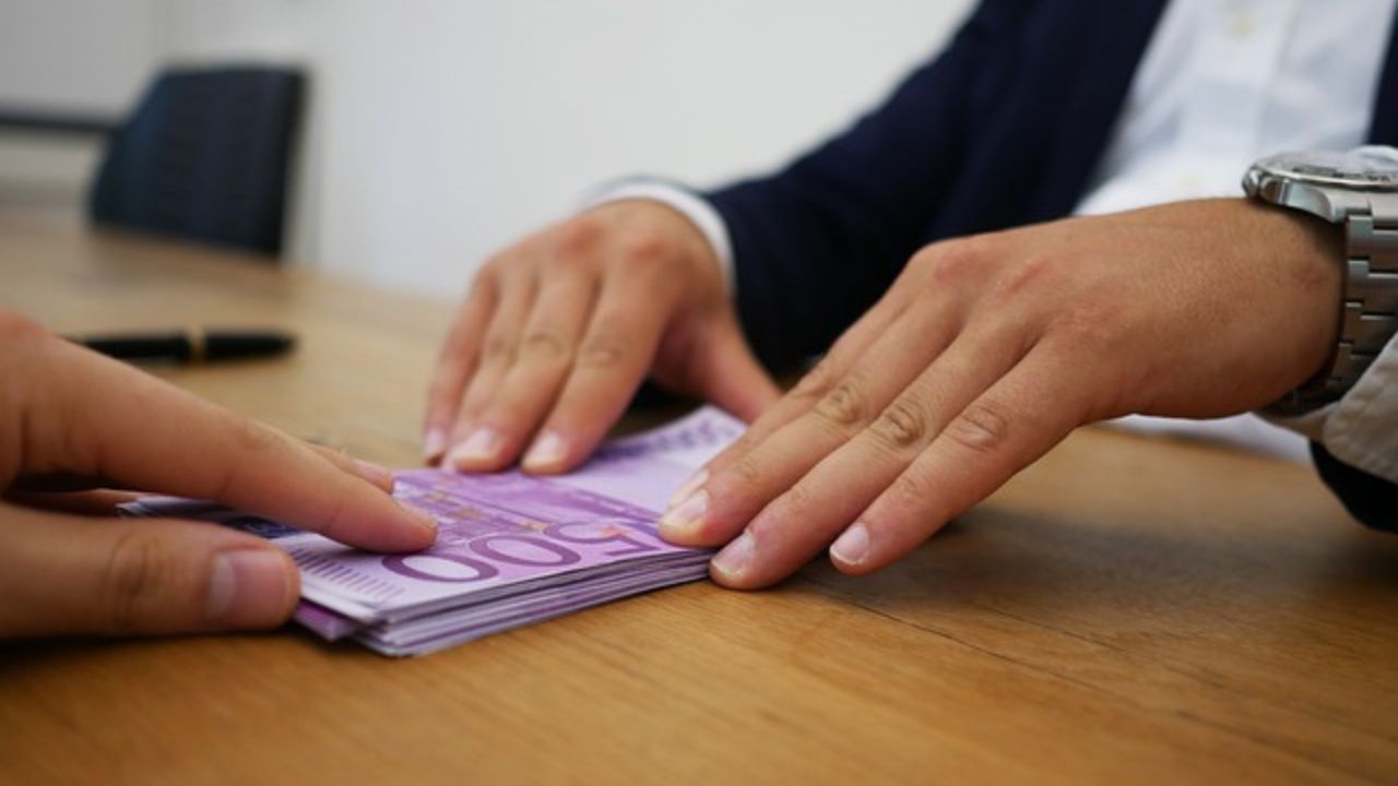 Esto debes saber antes de abrir una cuenta de ahorro para niños, según Condusef.