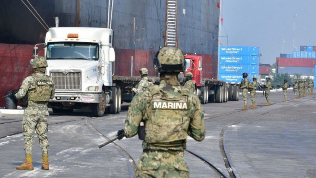 Se tienen identificados a los tripulantes y “a todos ya se les inició el procedimiento y el barco está detenido", dijo Alejandro Gertz.