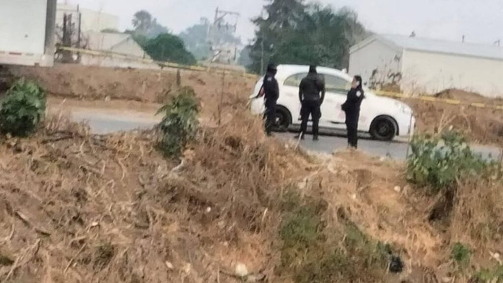 La zona donde se encontraron los cuerpos fue acordonada.