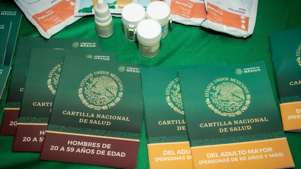 Por la Semana Nacional de Vacunación en Campeche se vacuna en unidades médicas, casa por casa y puestos semifijos en sitios públicos.