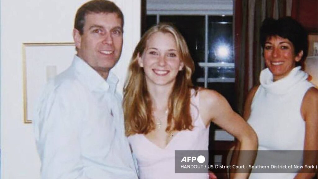  Giuffre aseguró que el príncipe Andrés de Inglaterra la había agredido sexualmente cuando tenía 17 años.