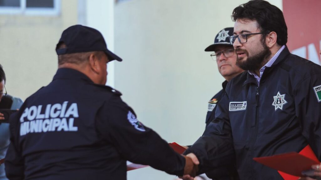 La administración del alcalde, Isaac Montoya Márquez, ha realizado casi 600 operativos de seguridad en Naucalpan en su primer año.