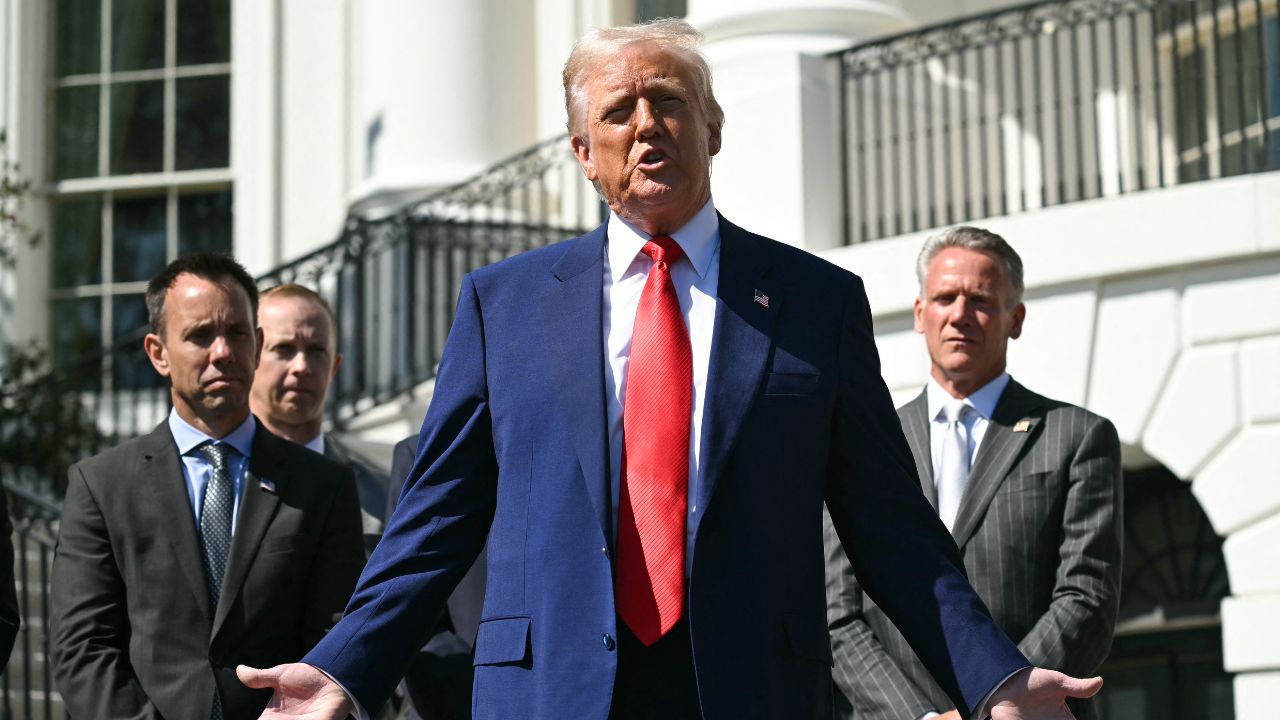 Donald Trump anunció el miércoles una pausa de 90 días en los aranceles