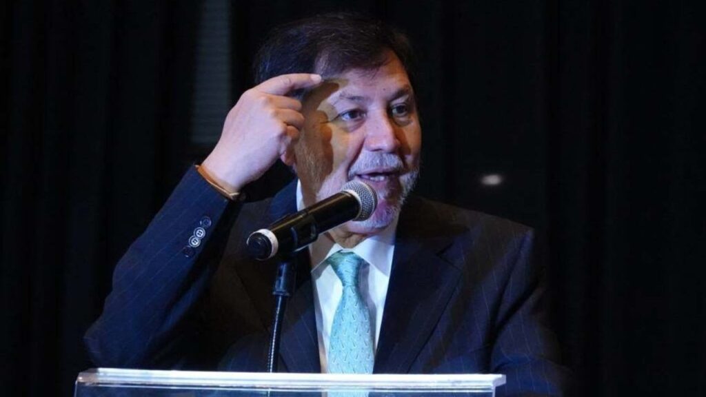 El morenista arremetió en contra de Olivier de Frouville, presidente del Comité de Desapariciones Forzadas de la ONU.