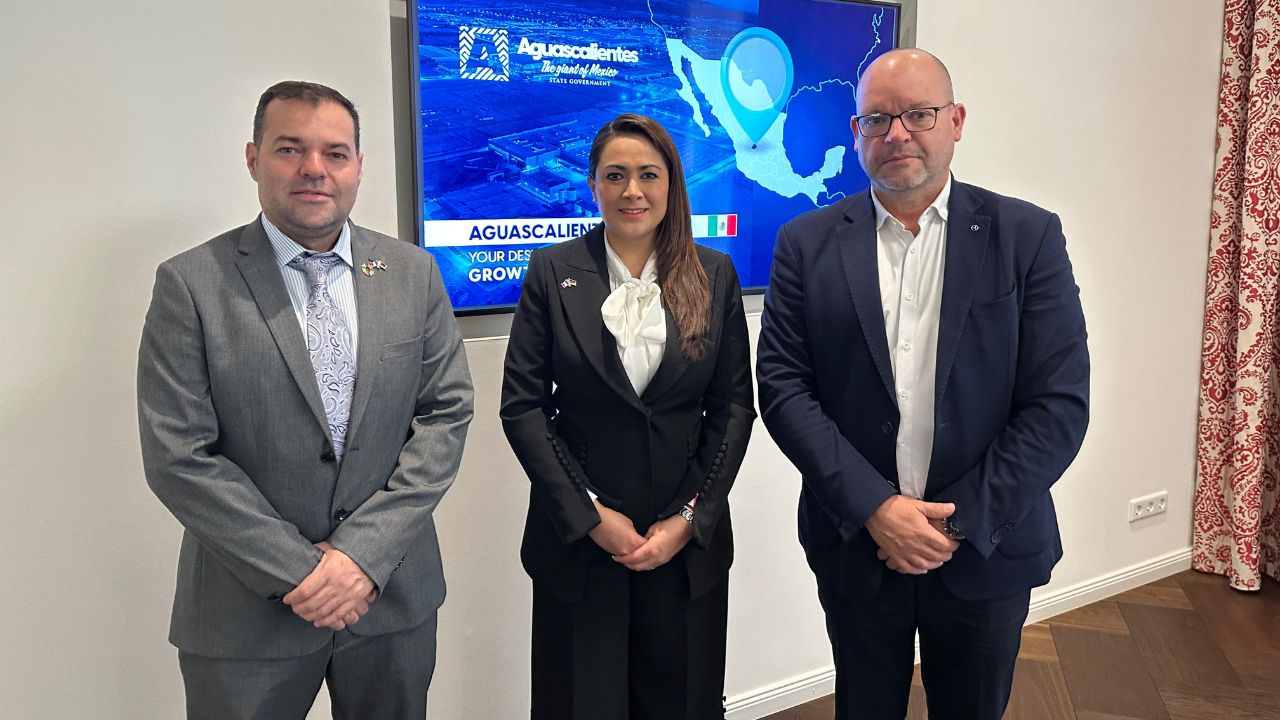 La gobernadora Tere Jiménez asistió a la inauguración de la Hannover Messe 2025, que es la feria industrial más grande del mundo y donde Aguascalientes está presente.