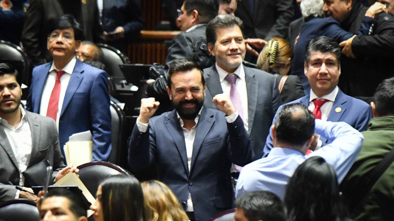 El vocero de diputados de Morena y Omar García Harfuch se reunieron para fortalecer la comunicación e informar avances en temas de seguridad