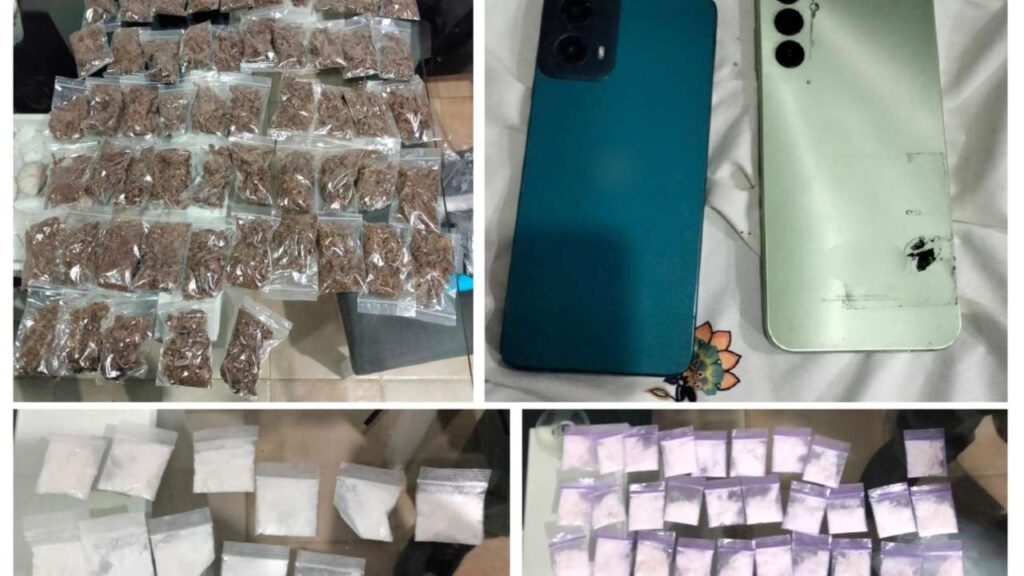  En el cateo a un inmueble de Iztapalapa también se aseguró droga y dos celulares.
