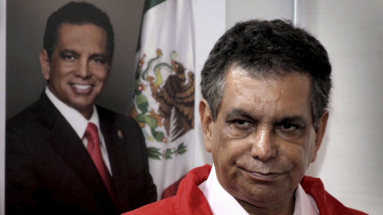 Desde la cárcel, Javier Duarte lamentó el deceso de su mentor y predecesor en la gubernatura de Veracruz, Fidel Herrera Beltrán.